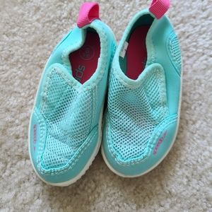 Speedo water shoes